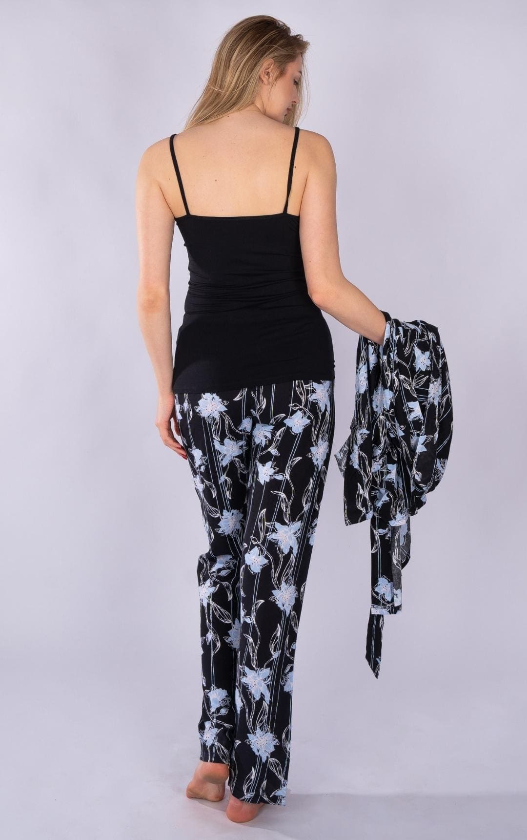 Summer Pajama Set for Women with Light Robe