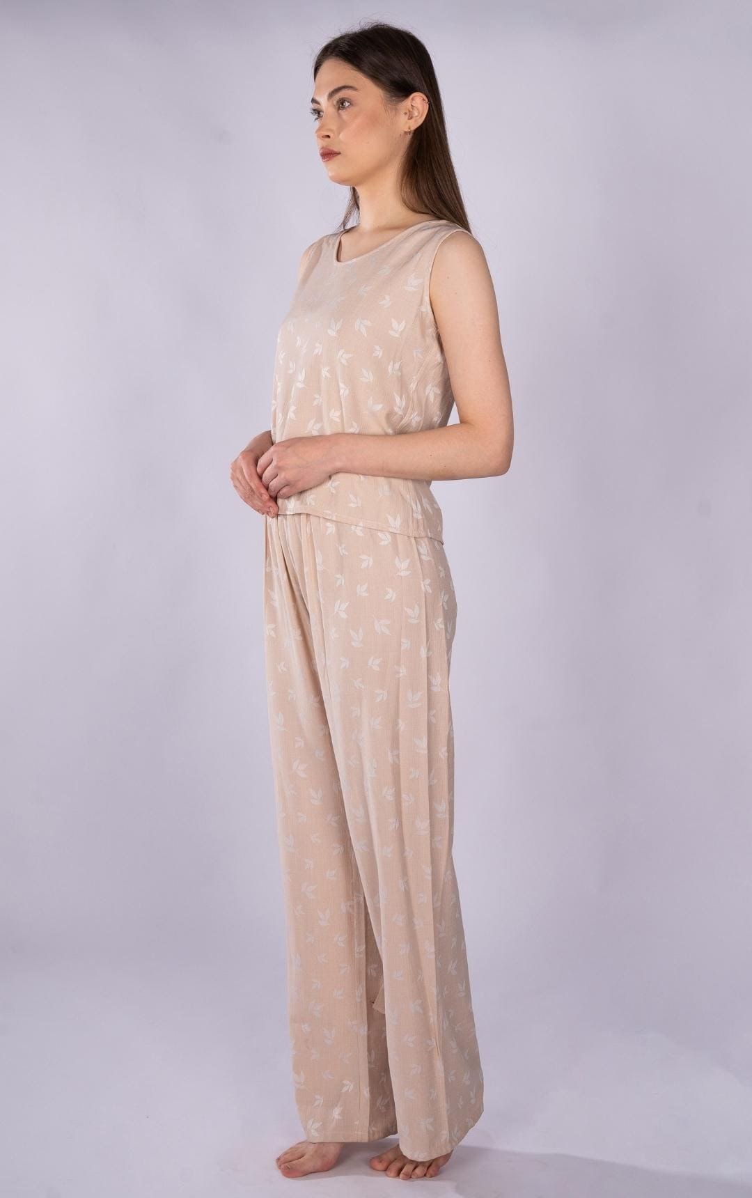 Printed Flower Pajama Set With Tank Top and Pants