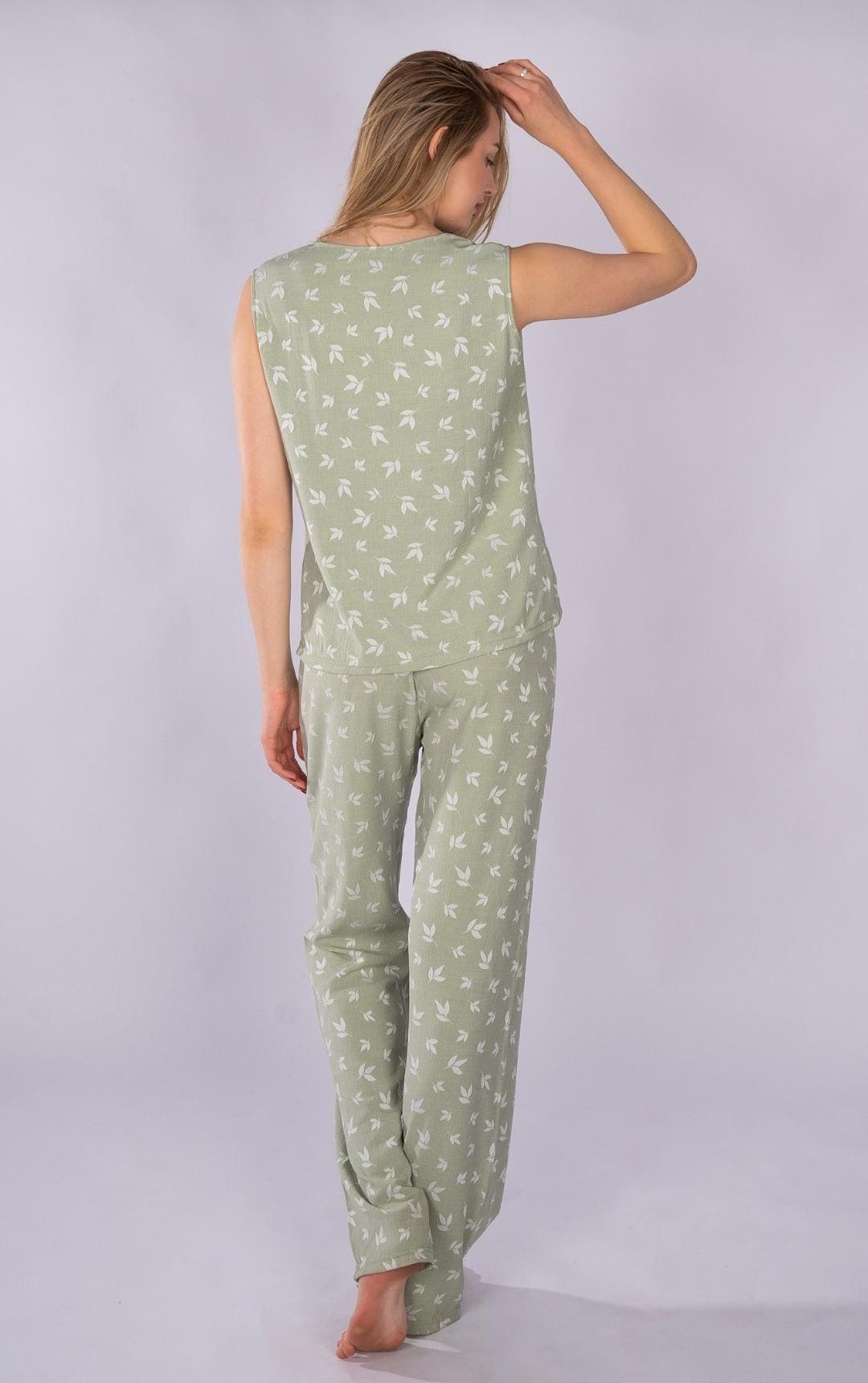 Printed Flower Pajama Set With Tank Top and Pants