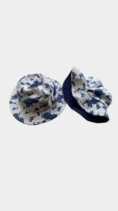 Bucket hat